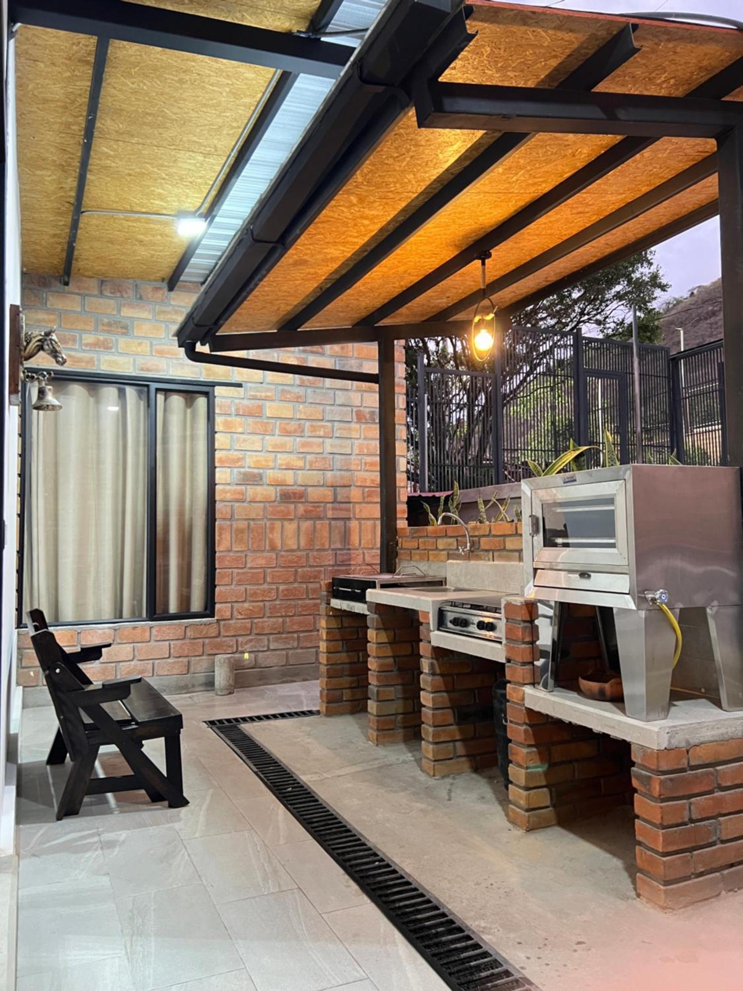 Casa-Refugio Del Sol Villa Vilcabamba Kültér fotó